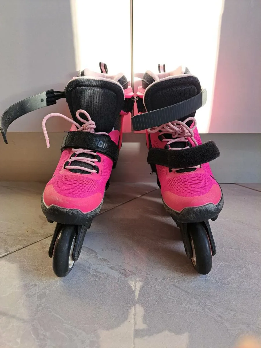 Rollerblades adjustable size uk  1-4 - Image 1