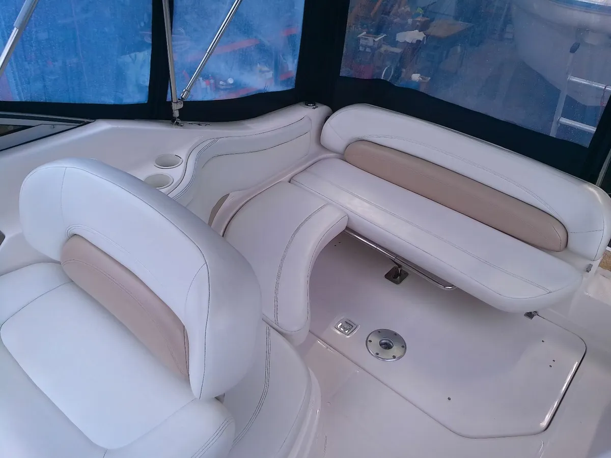 2004 Regal 2465 Commodore Diesel. - Image 4