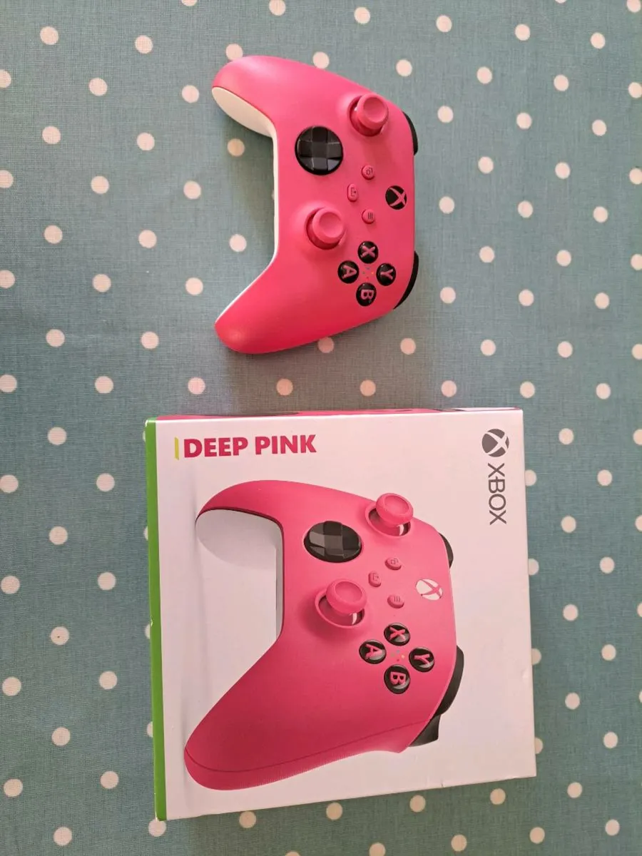 Xbox wireless controller - Image 1