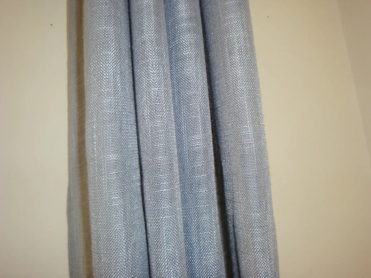 TWO panels of grey eyelet curtains W132cm x H226cm - Image 4