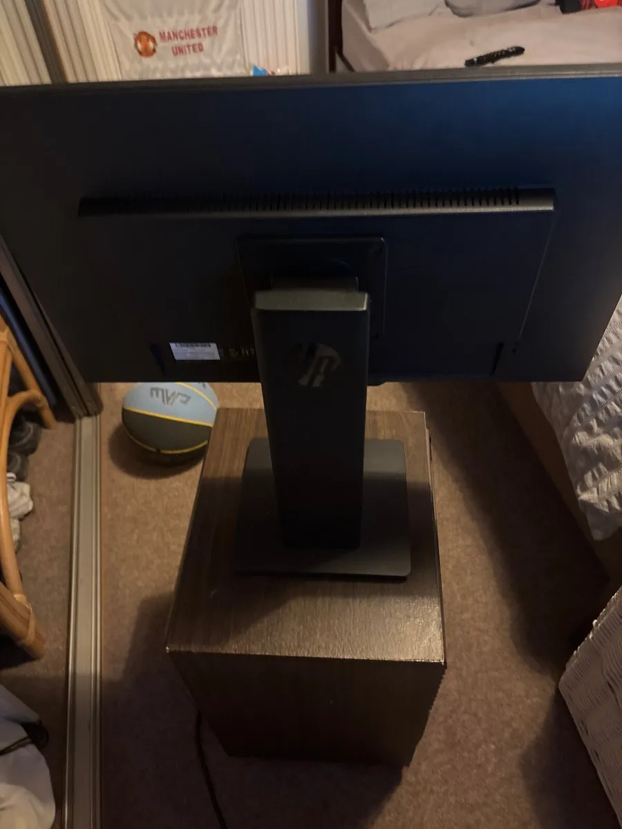 Gaming monitor - Image 2