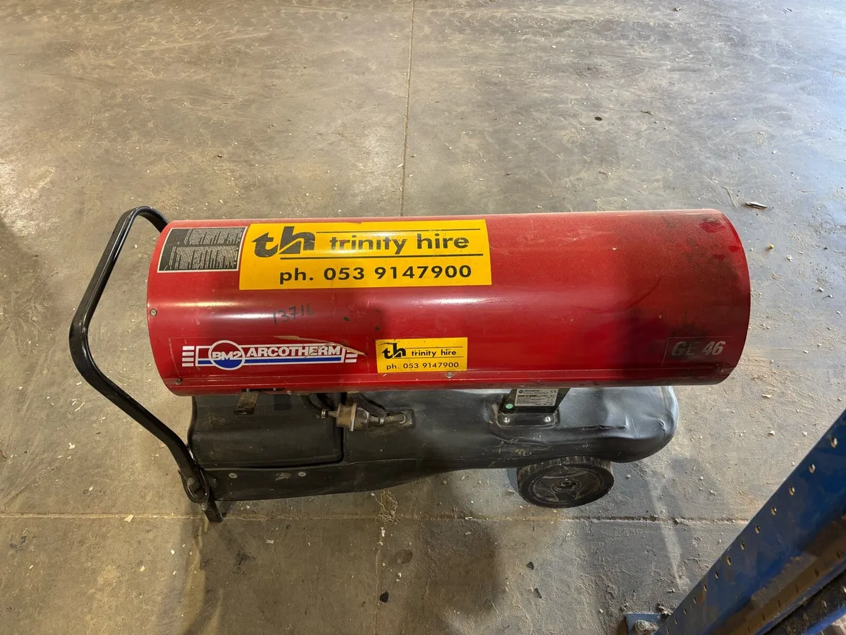 Space heater - Image 1