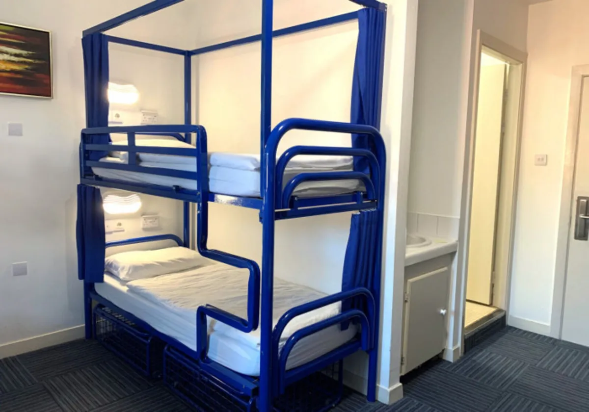 Bunk bed - Commercial Quality