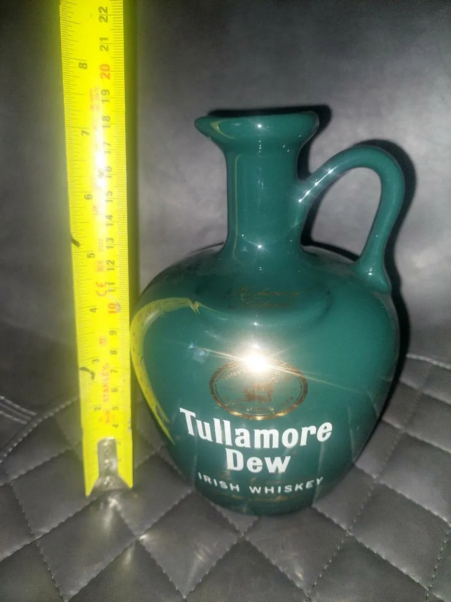 Tullamore dew whiskey decanter - Image 2