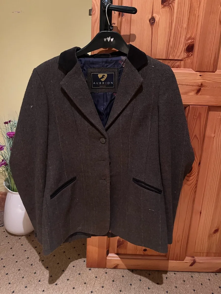 Hunting jacket - Image 1