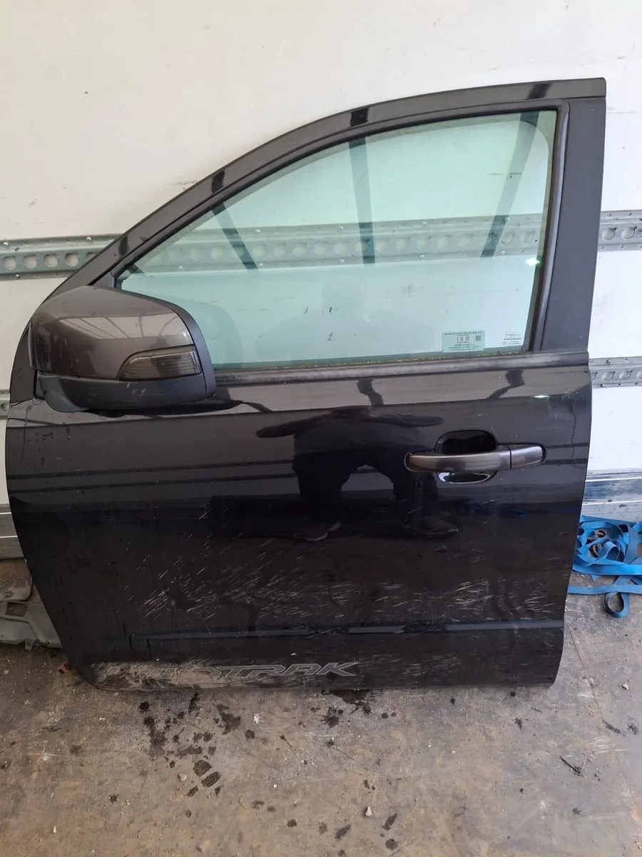 All types of car parts - Image 4