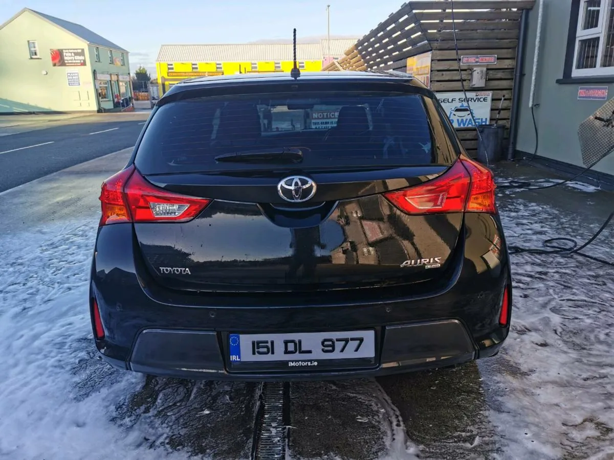 Toyota auris - Image 4