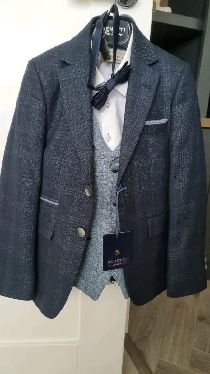 Beautiful Boys Benetti 4 Piece Suit - Image 4
