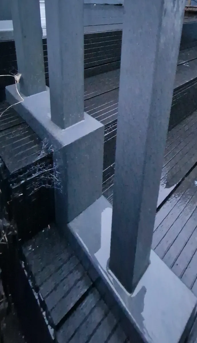 Decking 20m sq Railing & Steps - Image 2