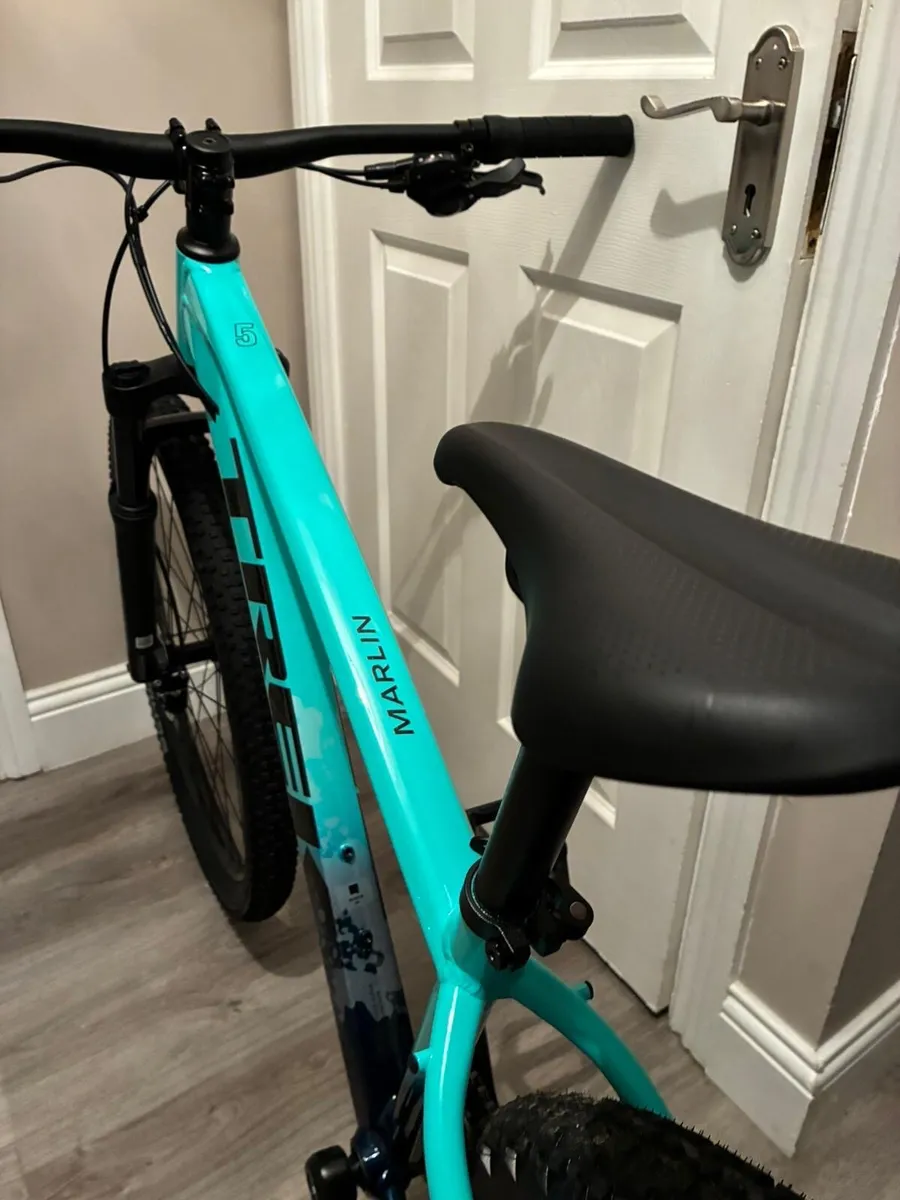 Trek Marlin 5 - Image 1