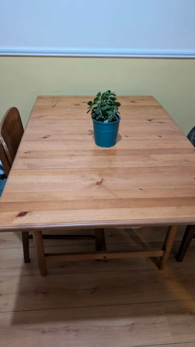 dropleaf dining table and chairs - Image 3