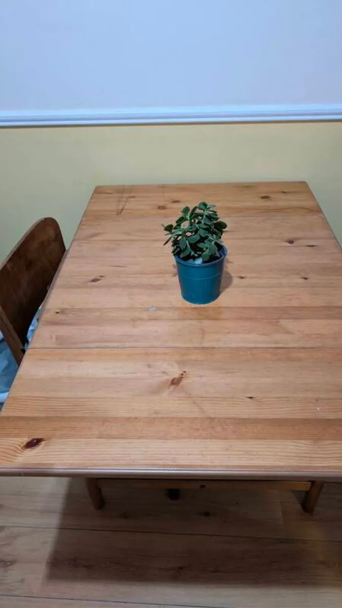 dropleaf dining table and chairs - Image 4