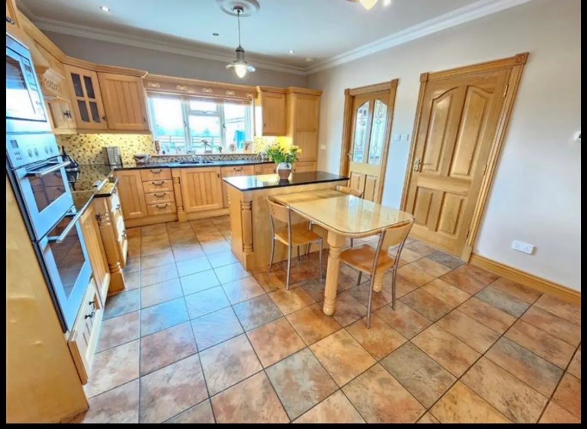 Solid wood kitchen - Image 3