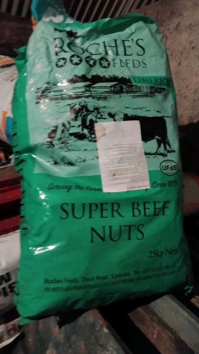 Turf timber nut meal bags - Image 2