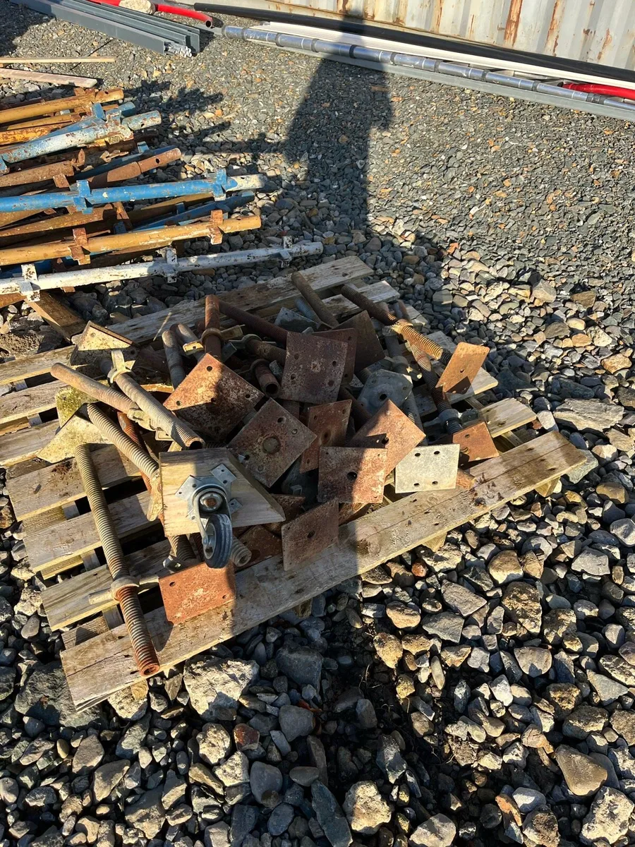 Scaffolding - Image 3