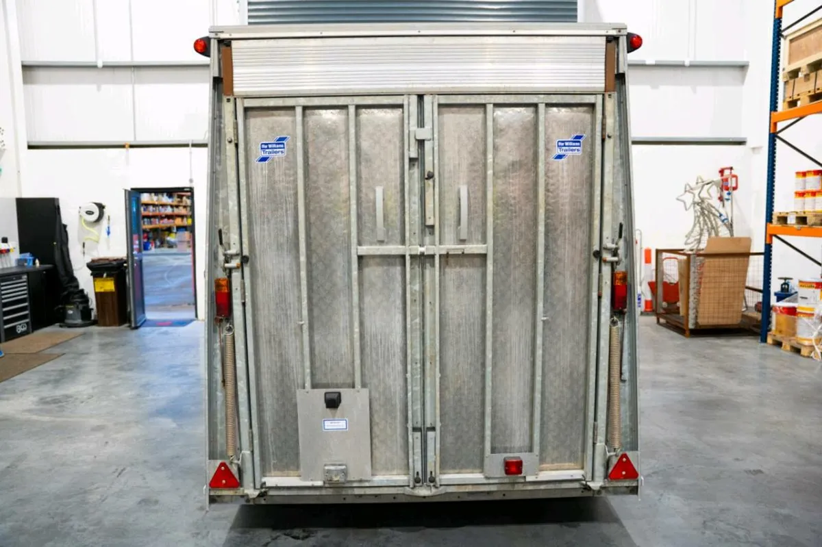 IVOR WILLIAMS 2SB BV 126G 7FT BOX VAN TRAILER - Image 3