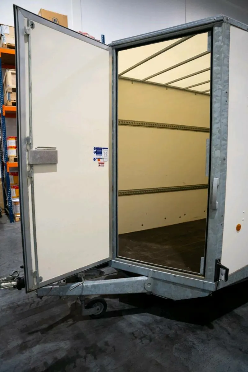 IVOR WILLIAMS 2SB BV 126G 7FT BOX VAN TRAILER - Image 4