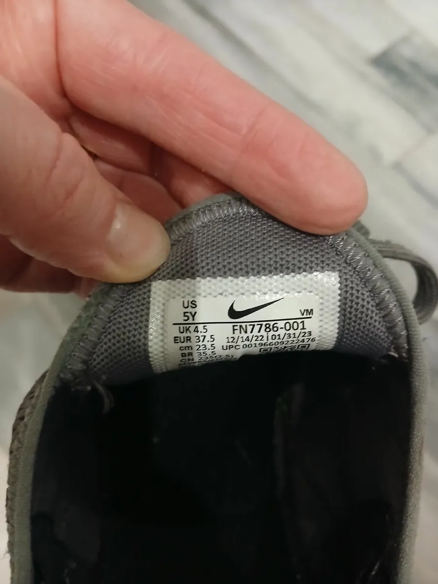 Boys shoes - Image 3