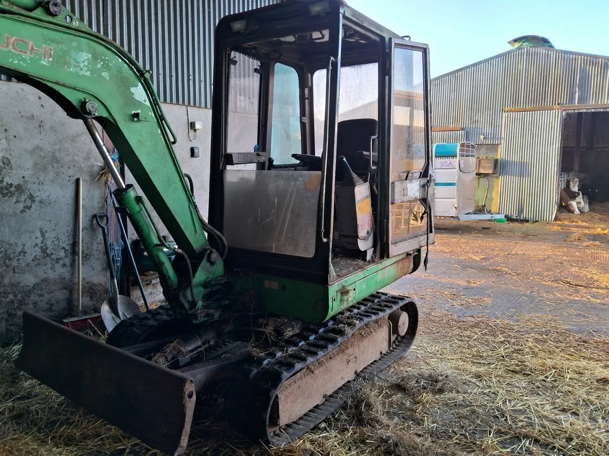 3 tonne Mini Digger - Image 4