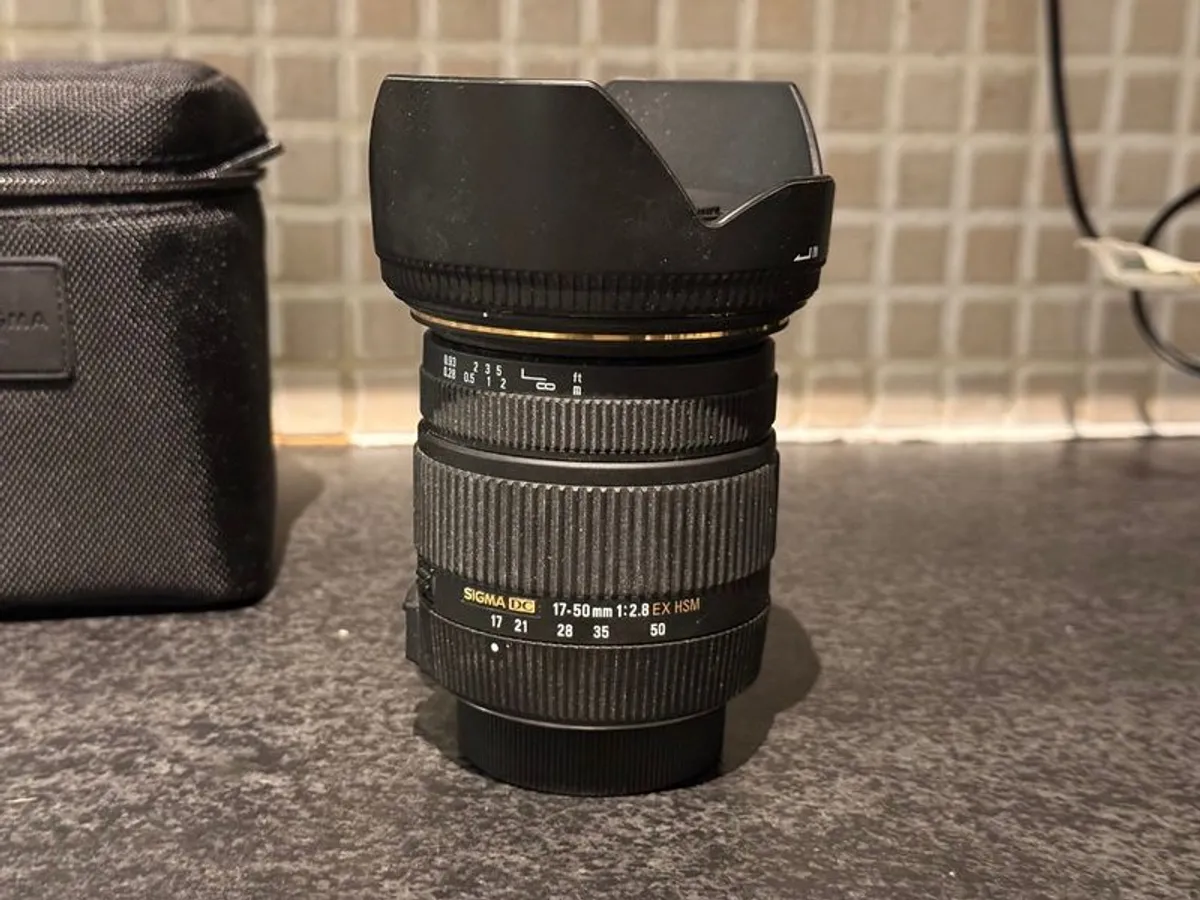 Sigma 17-50mm f/2.8 EX DC OS HSM - Nikon Mount - Image 2