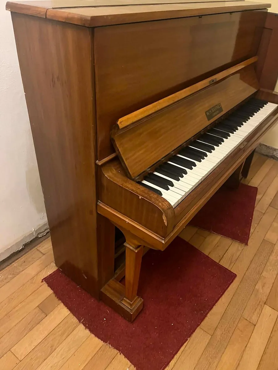 W.H. Barnes London Piano - Image 3