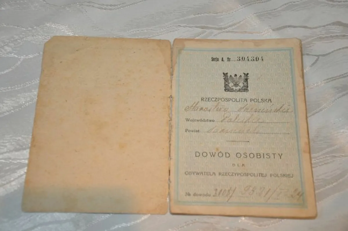 Vintage 1924 Polish ID Card - Image 2