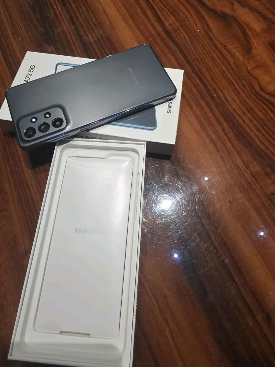 Samsung A73 - Image 2