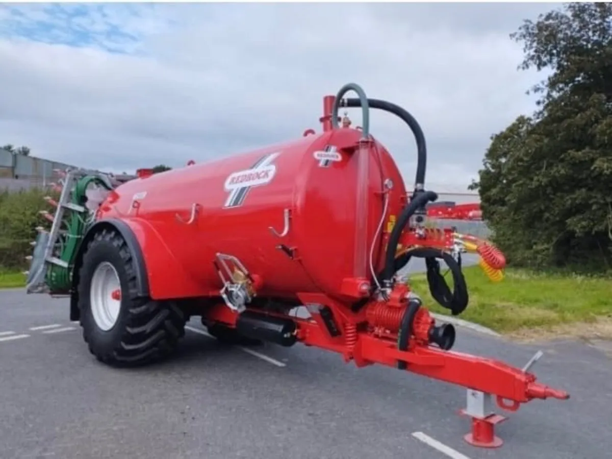 Tractors, Trucks, Dumpers, Trailers, Cutch & Brake - Image 1