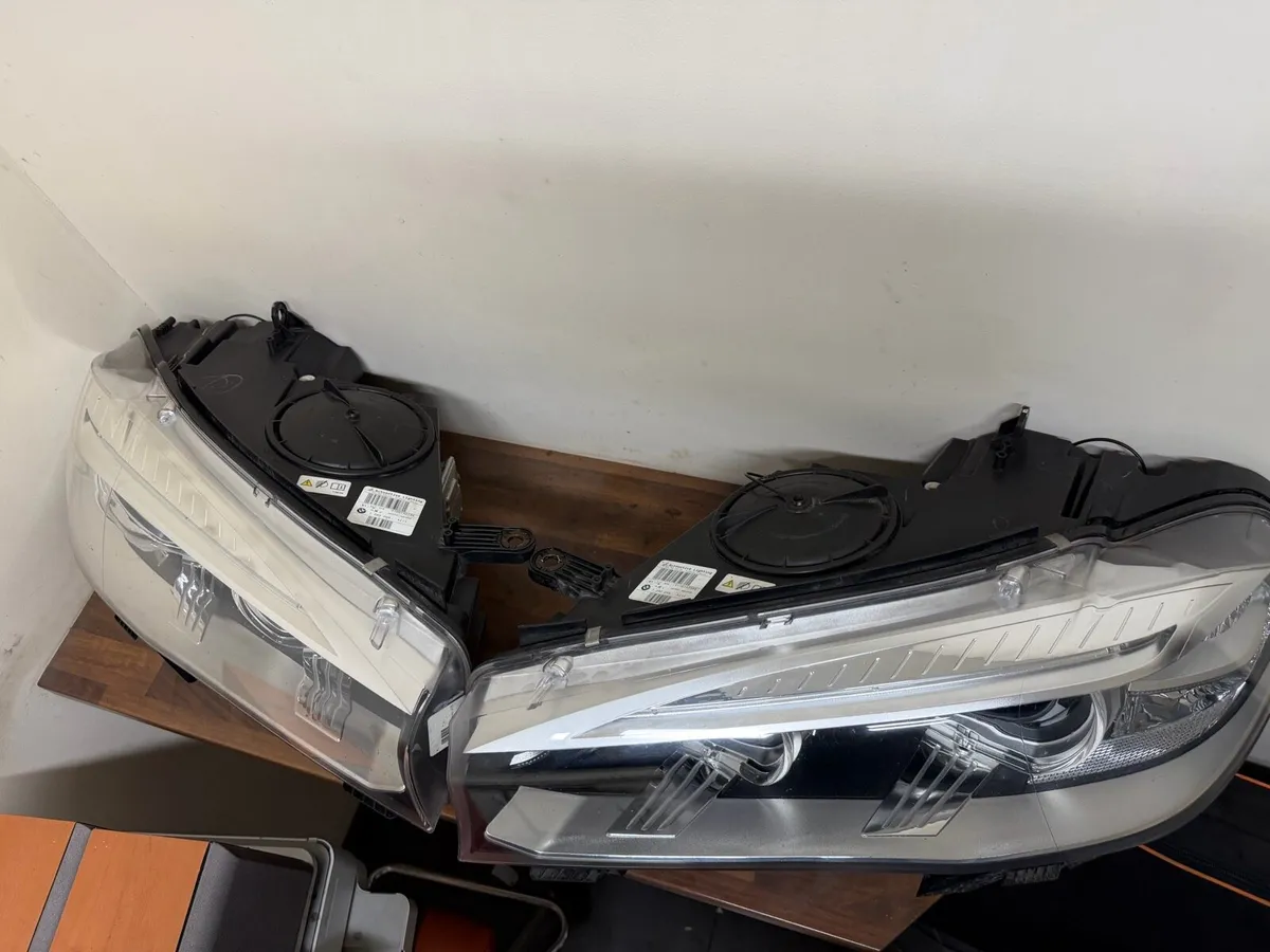 Bmw x5 f15 xenon headlights set - Image 2