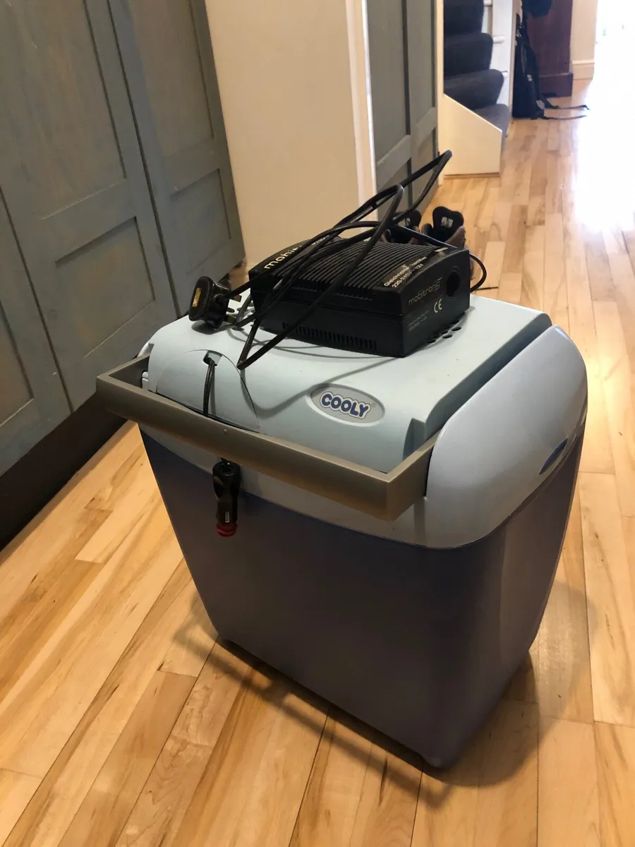 Electric coolbox - Image 1