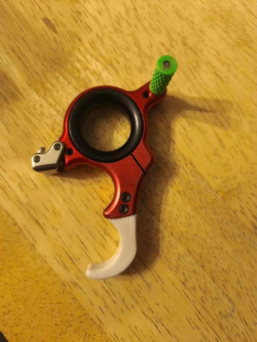 Scott back spin archery release - Image 1