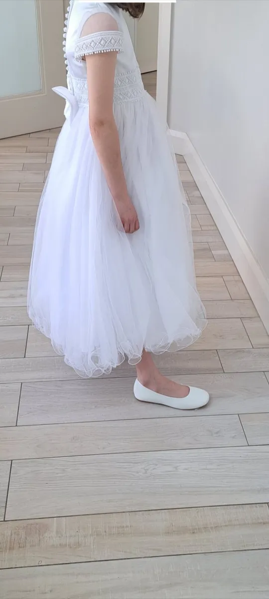 Communion dress - Image 1