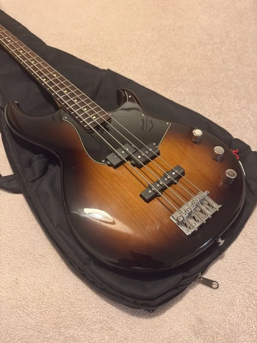 Yamaha BB434 Bass Guitar - Tobacco Brown Sunburst + Gig Bag - Image 2