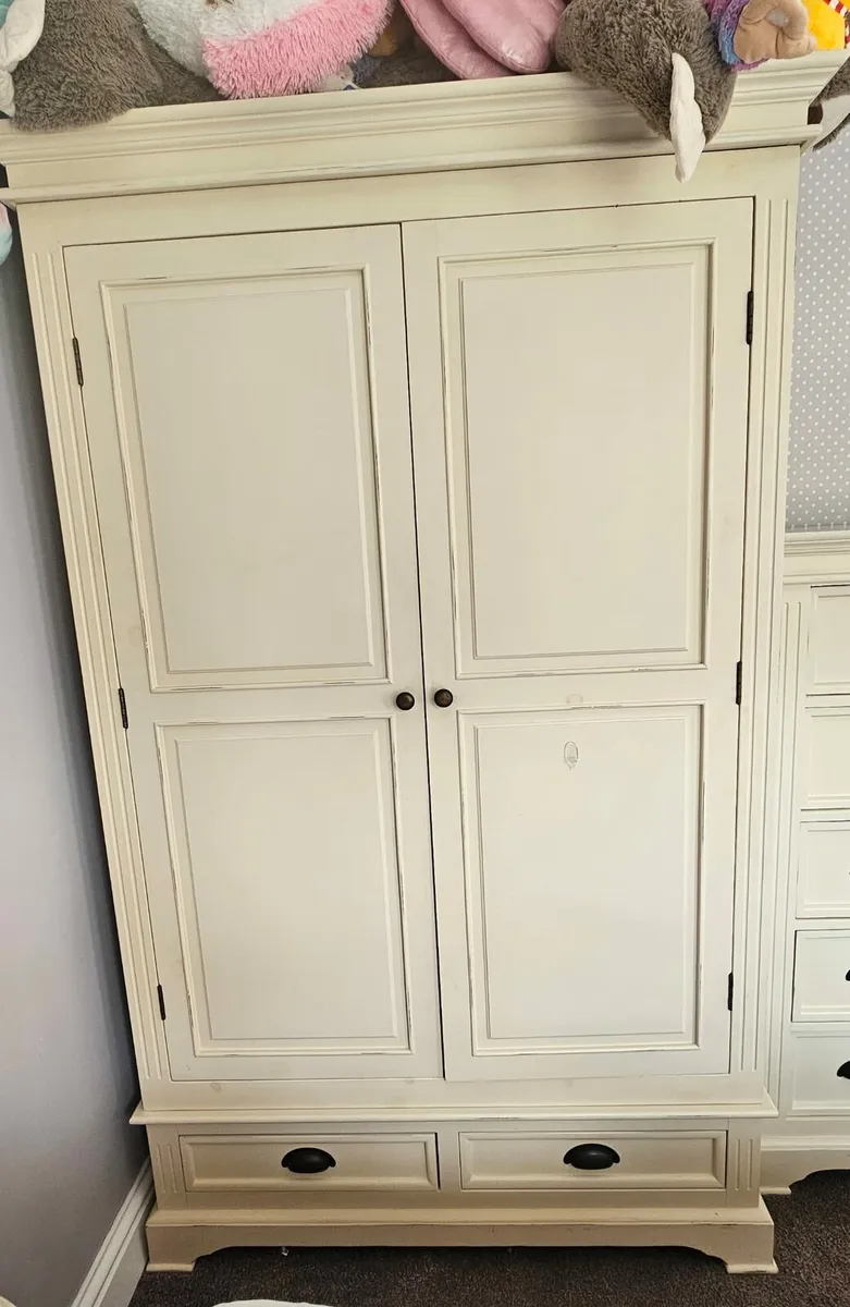 wardrobe locker chest of drawer set - Image 1