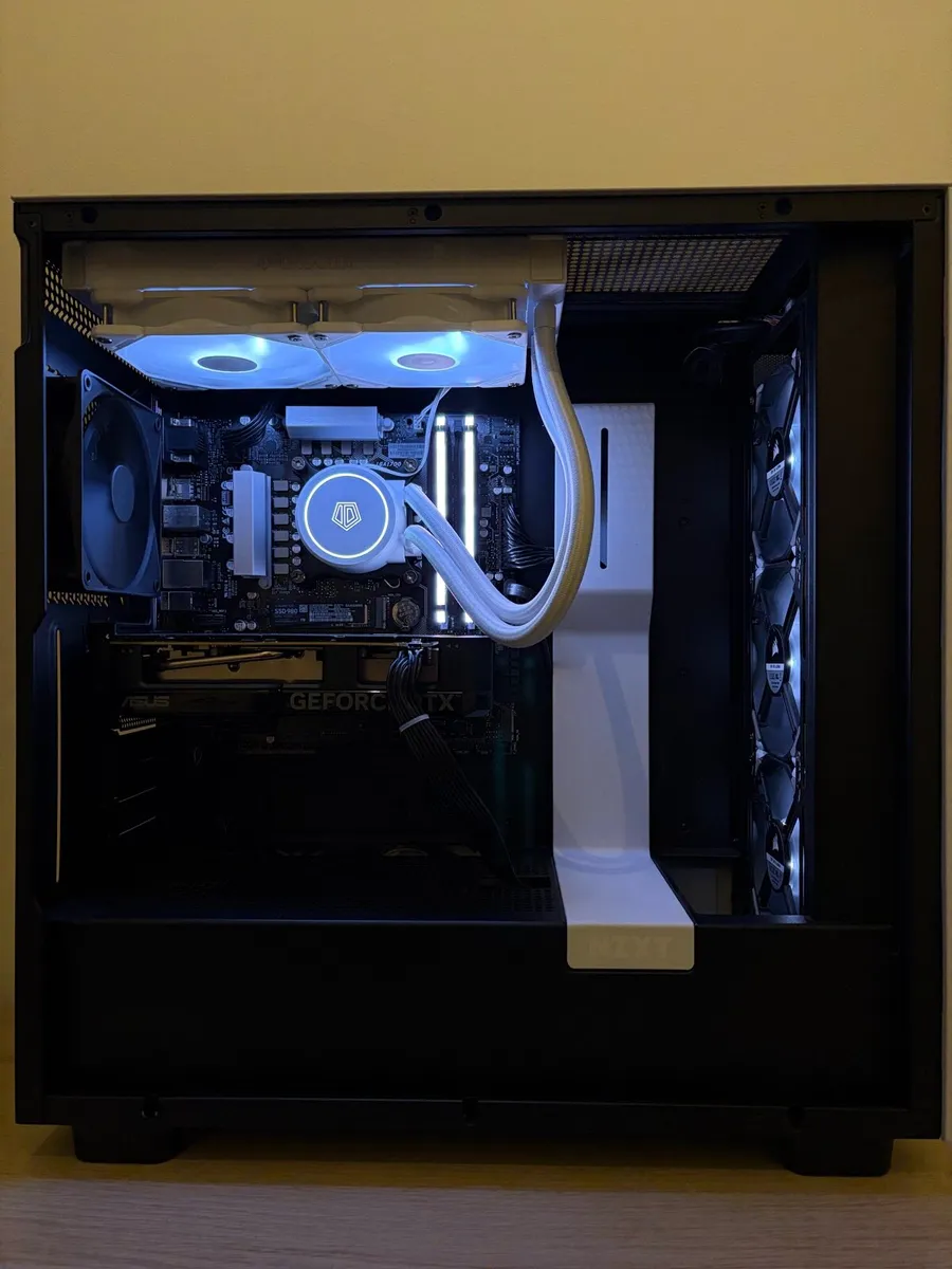 Gaming PC (RTX 5060ti 16GB/ Core i7 13th Gen) - Image 2