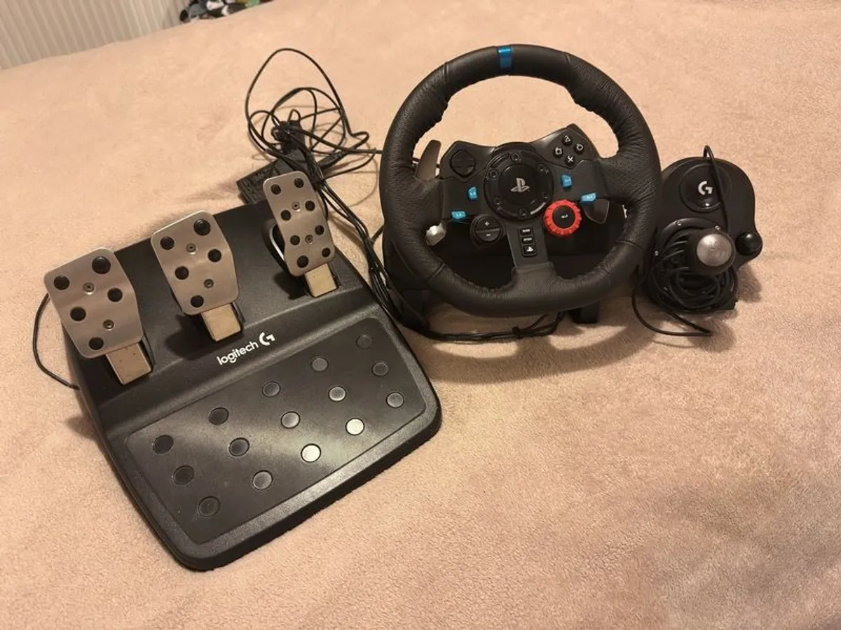 Logitech G29 Racing Wheel + Pedals + Shifter - Image 1