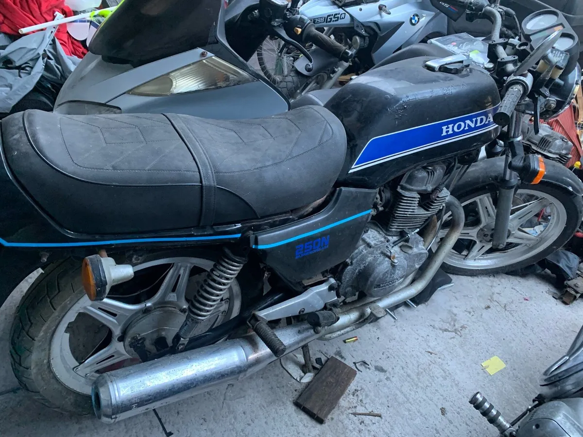 1981 Honda 250 dream project, - Image 1