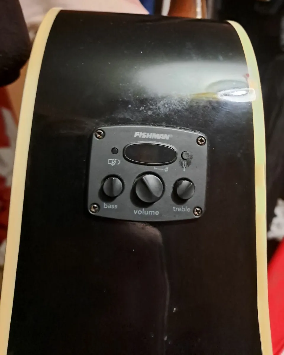 Fender Electro acoustic guitar - Image 2