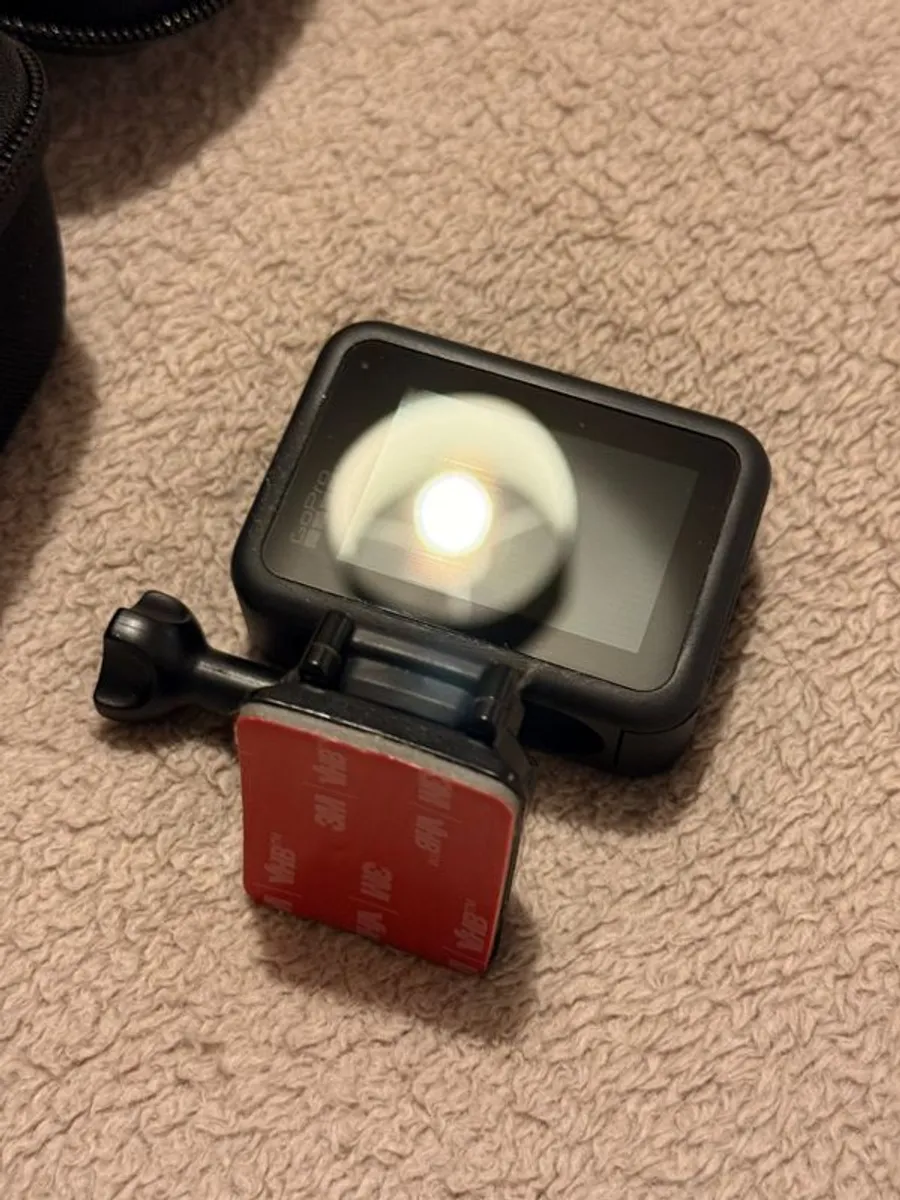 GoPro Hero8 Black GoPro Hero8 Black + Helmet Strap + Sticky Mount + Case - Image 2