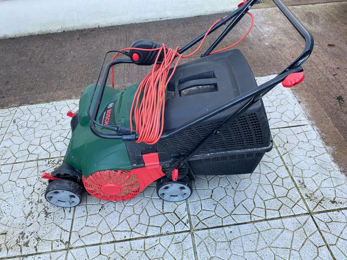 Bosch Universal Verticut 1100 scarifier used - Image 4