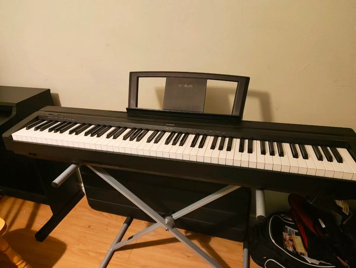 Digital piano - Image 1