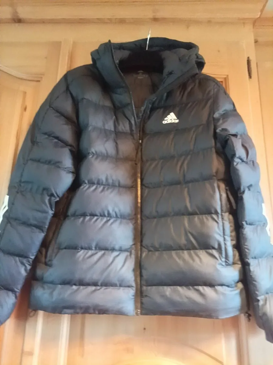 Adidas Puffer Jacket black S - Image 1
