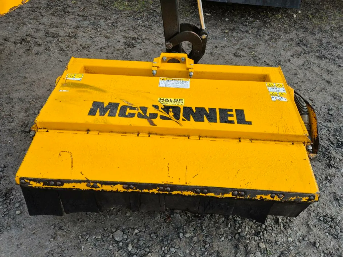 Mcconnel PA5455 Hedgecutter - Image 3