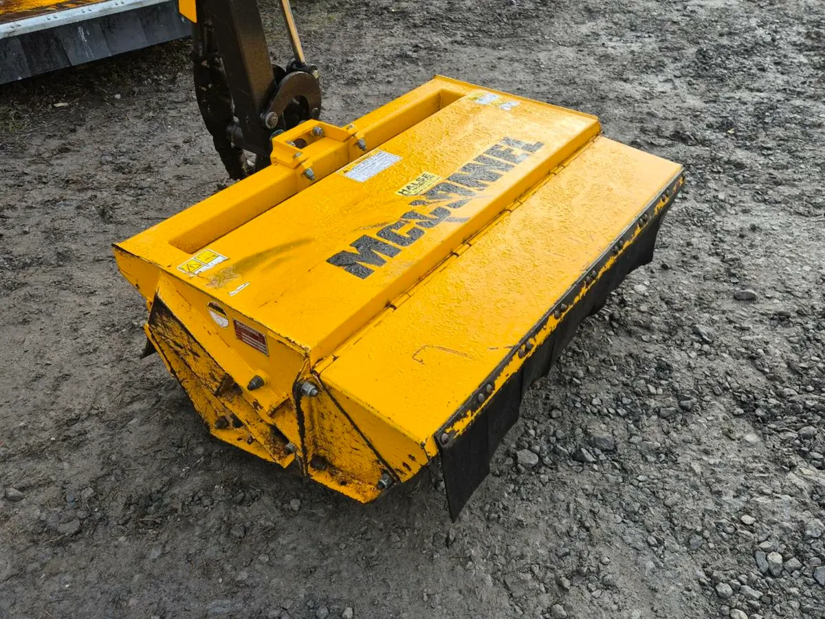 Mcconnel PA5455 Hedgecutter - Image 4