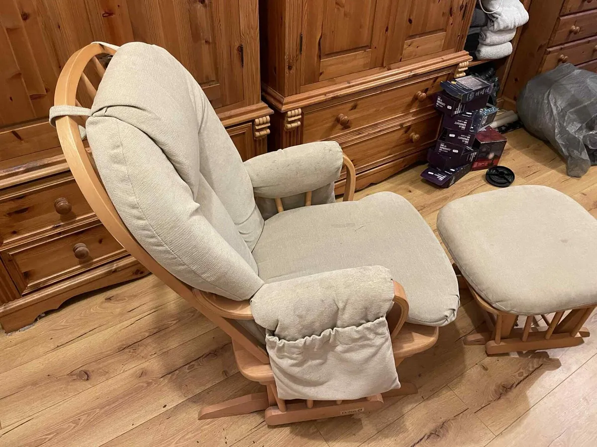 Rocking chair + stool - Image 4