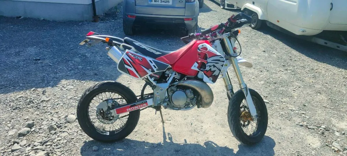Honda crm 250 Supermoto - Image 2