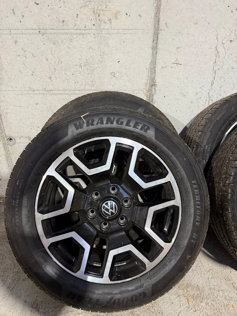 20” Alloy Wheels - Image 2