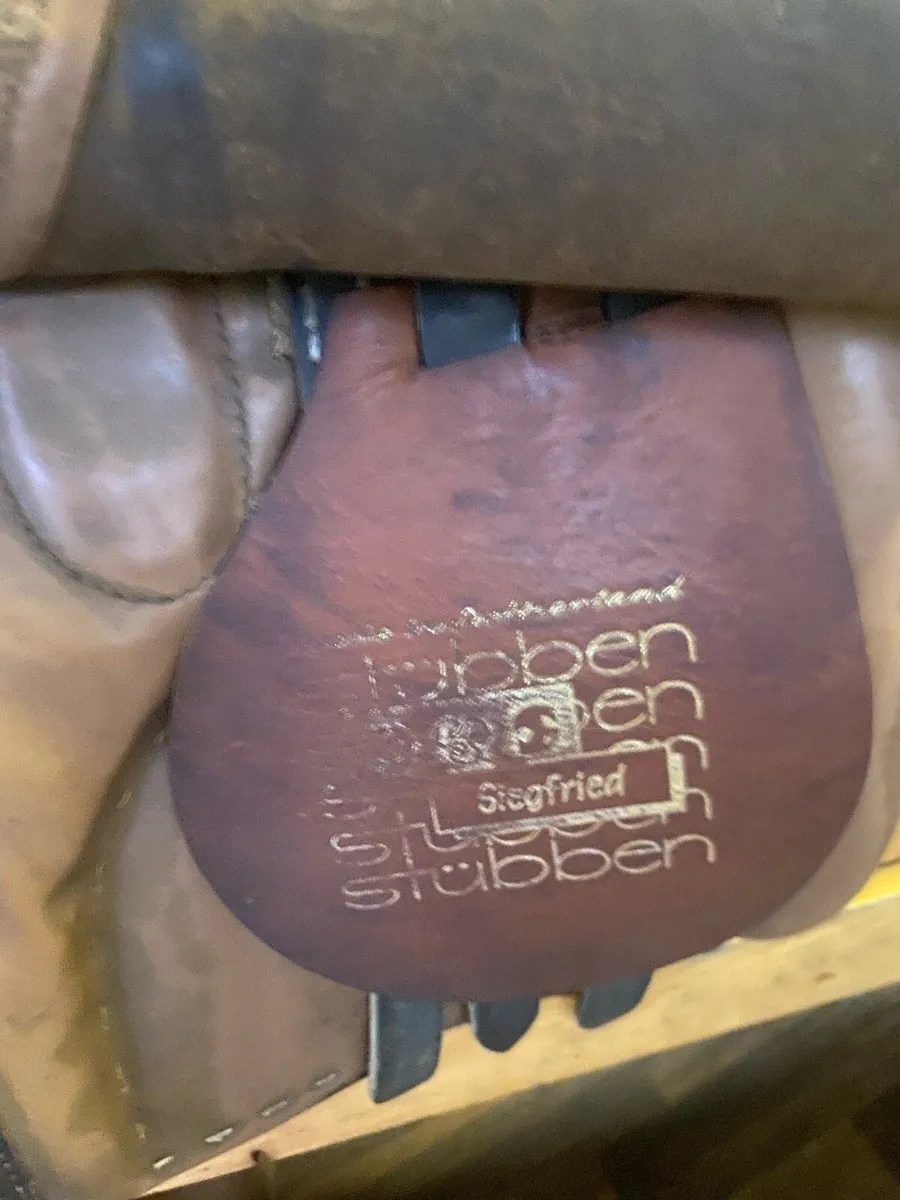 18” Stubben leather jump saddle - Image 3