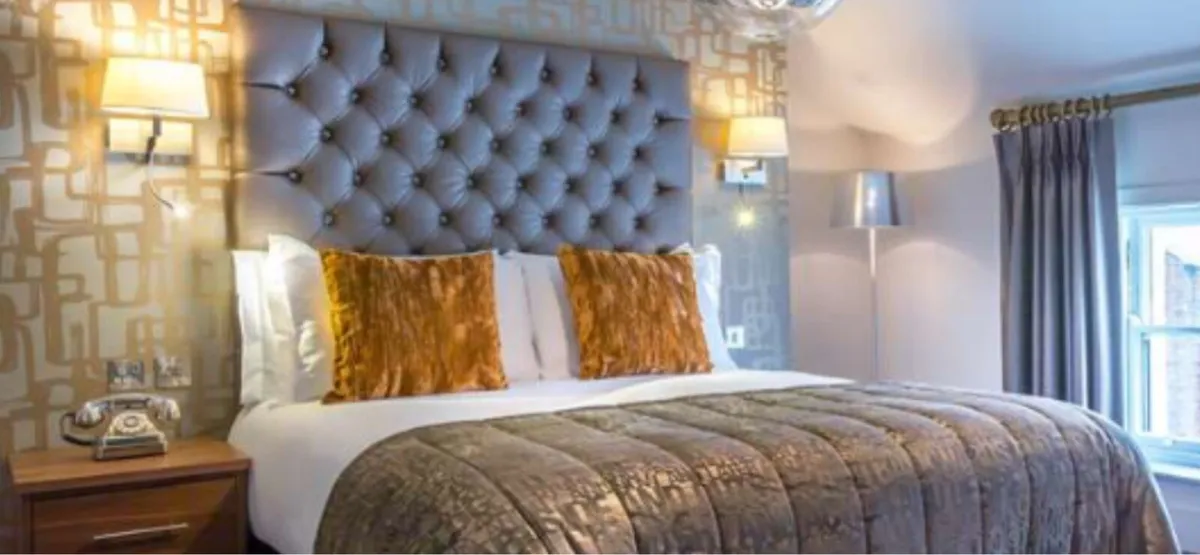 Kingsize Hotel style Headboard - Image 1