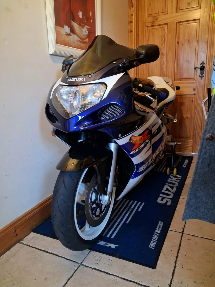 Suzuki GSX-R 600 K3 - Image 4